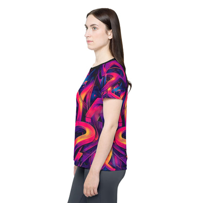 'Gra3D' sport tee for women, corner view showing the hem and seam.