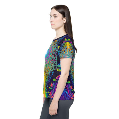 Corner detail of the Maze of Life Flip women's sport tee showing the print and seam.