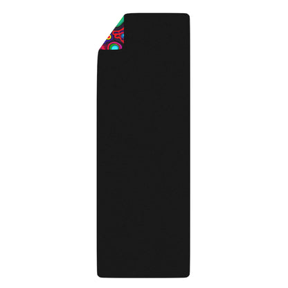 Psycho Leopard yoga mat rolled up, showing the natural rubber anti-slip bottom.
