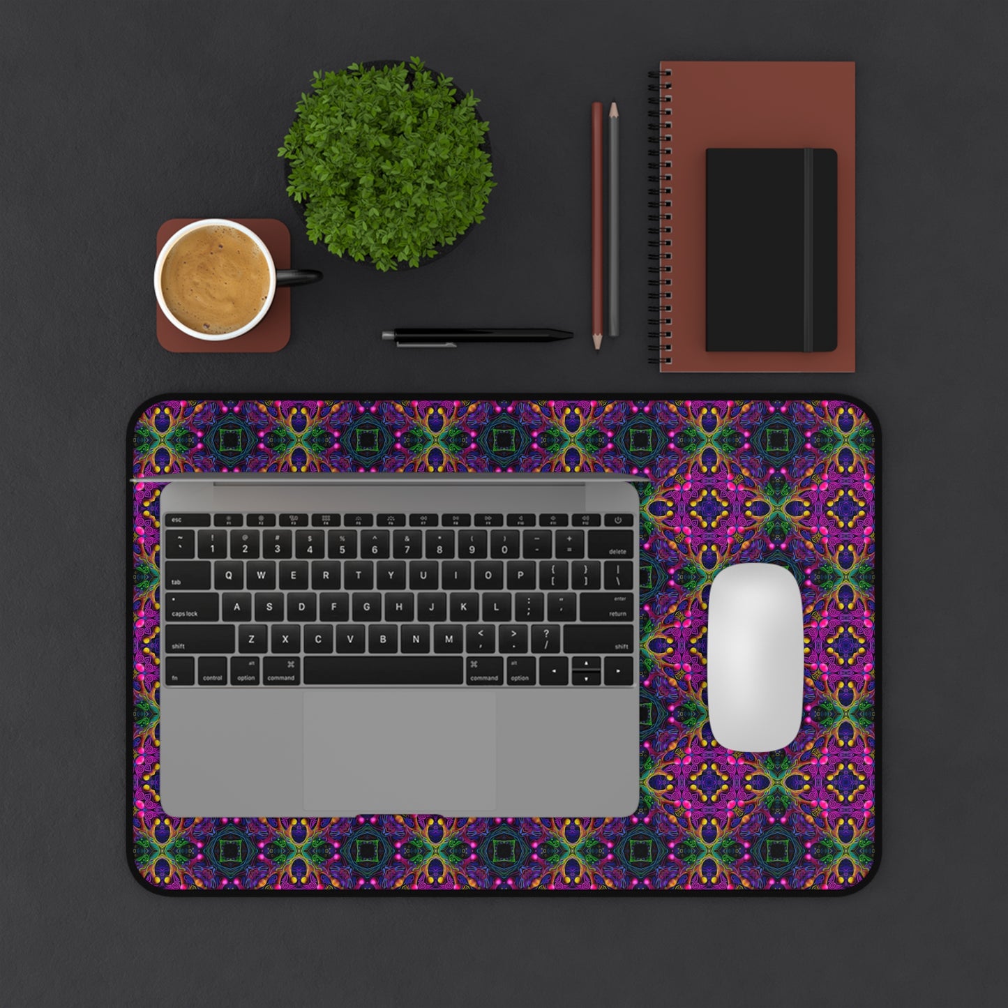 "Kiss Me Pattern" DESK MAT (12x18)(12x22)(15.5x31)