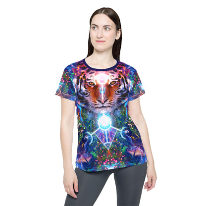 Angled view of the "Hunter's Moon" print women's sport tee.