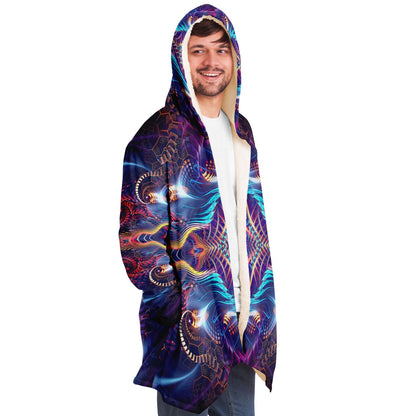 "Empurrress" HOODED CLOAK