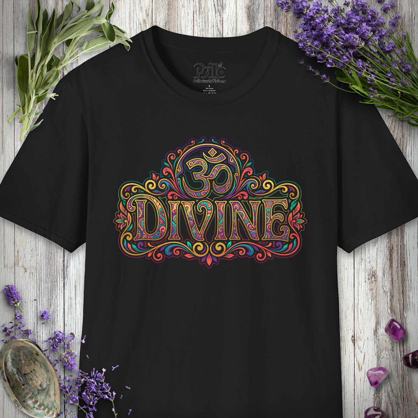"Divine Om" T-SHIRT