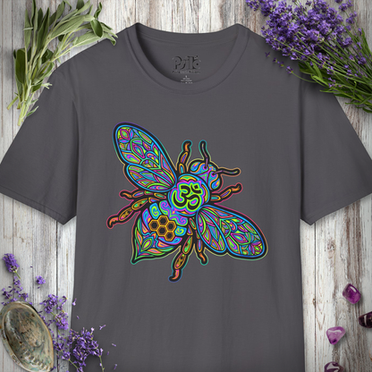 "Om Bee Trippin" T-SHIRT