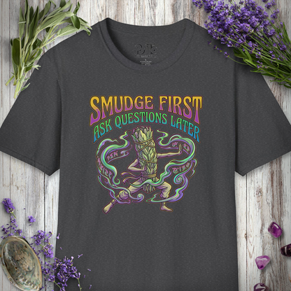 "Kung Fu Smudge" T-SHIRT