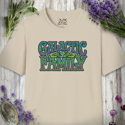 "Galactic Family - Green" T-SHIRT