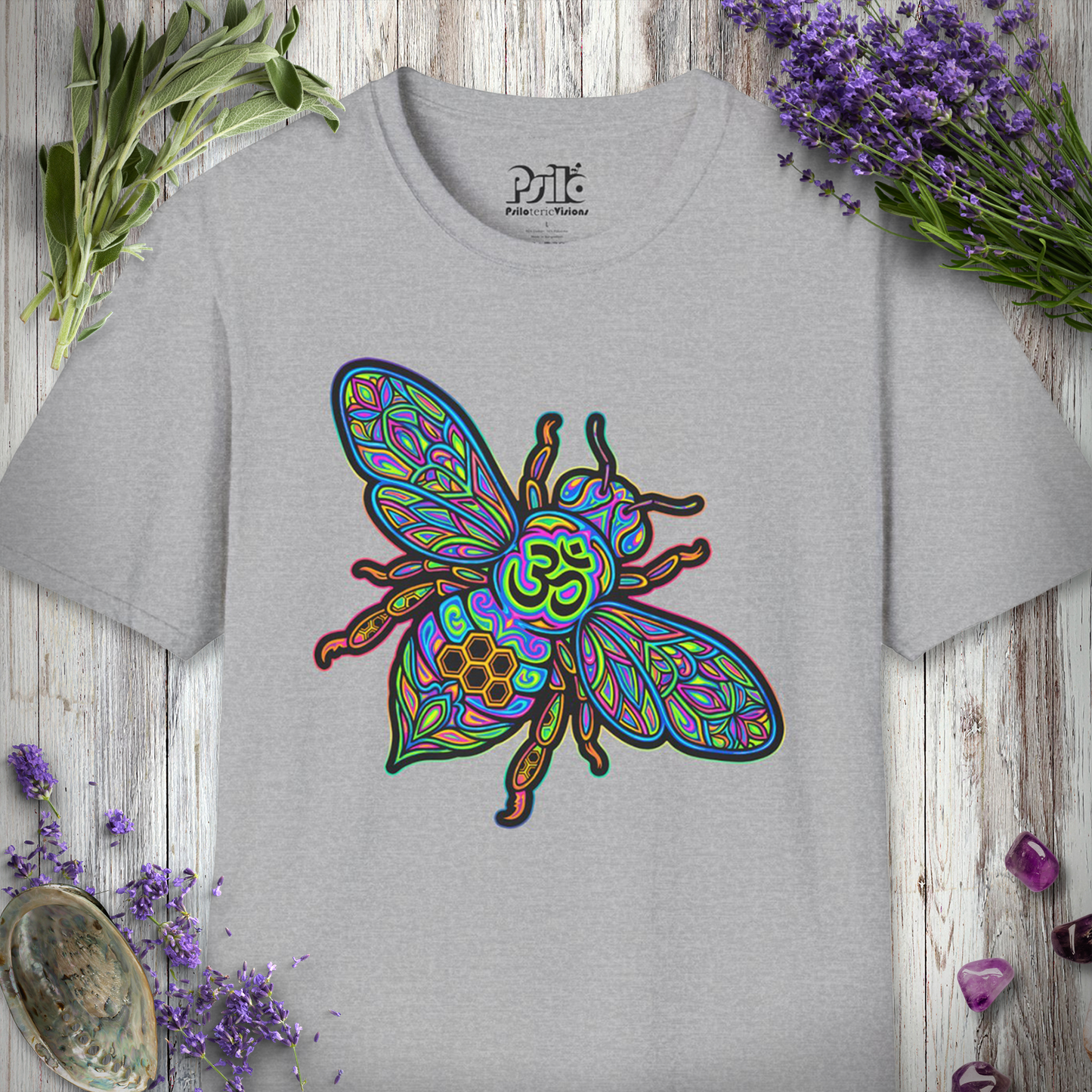 "Om Bee Trippin" T-SHIRT