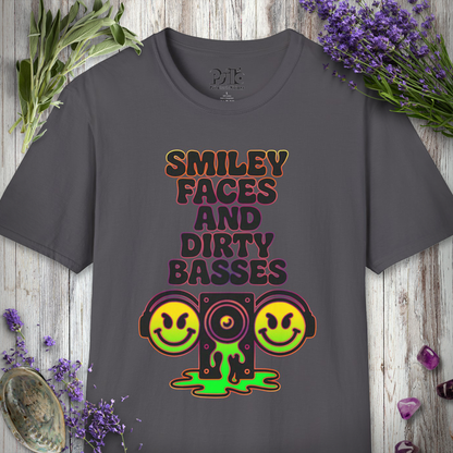 "Smiley Faces & Dirty Basses" T-SHIRT