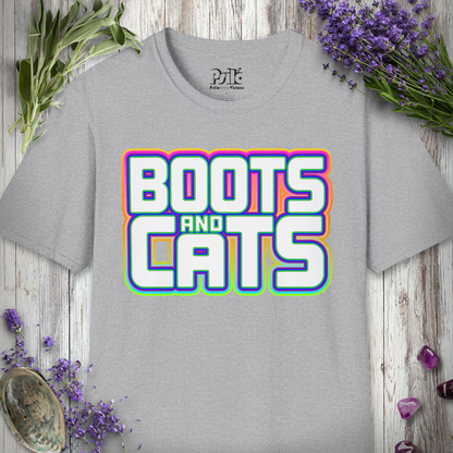 "Boots and Cats (Bold)" T-SHIRT
