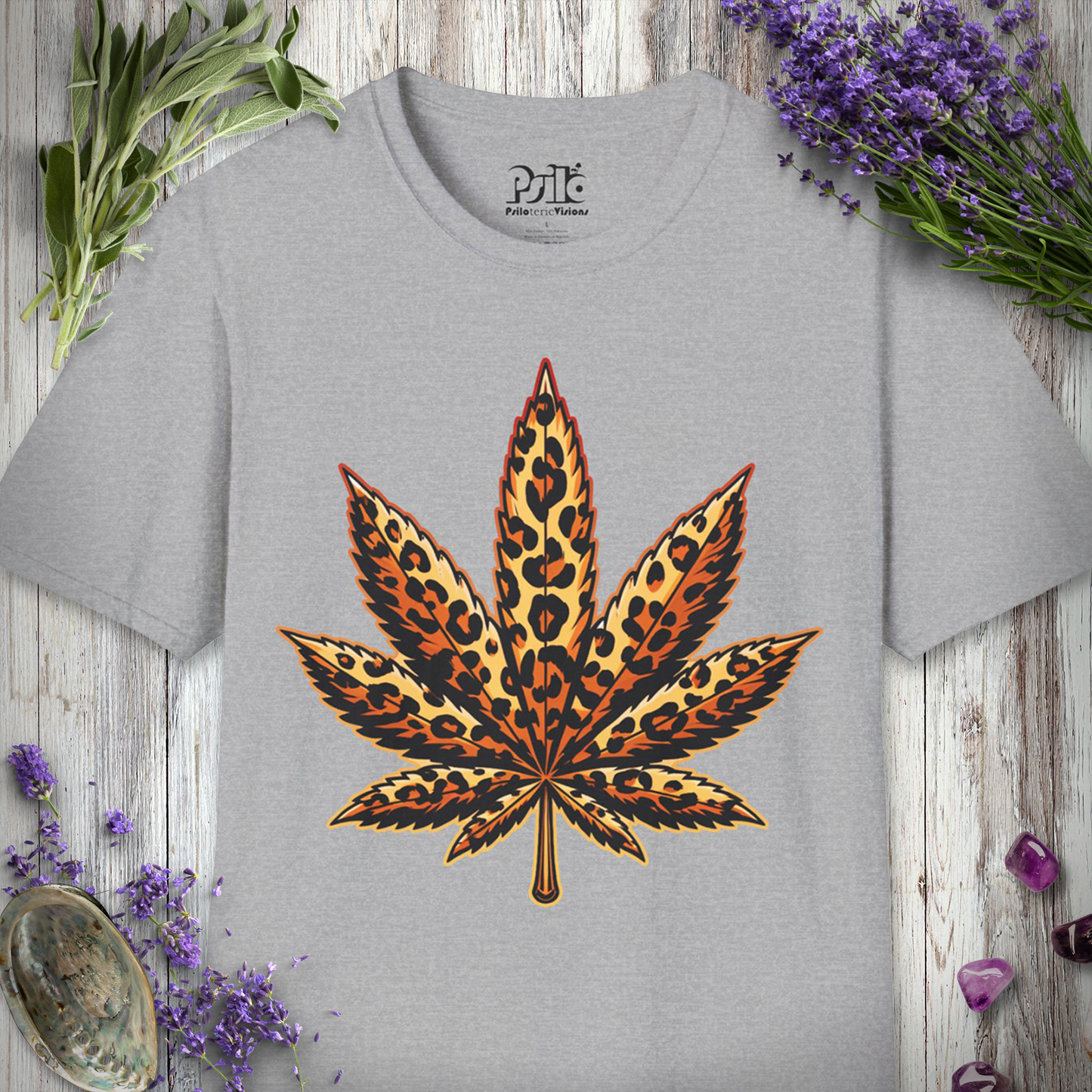 Leopard Print Pot Leaf T-SHIRT