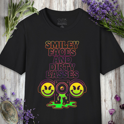 "Smiley Faces & Dirty Basses" T-SHIRT