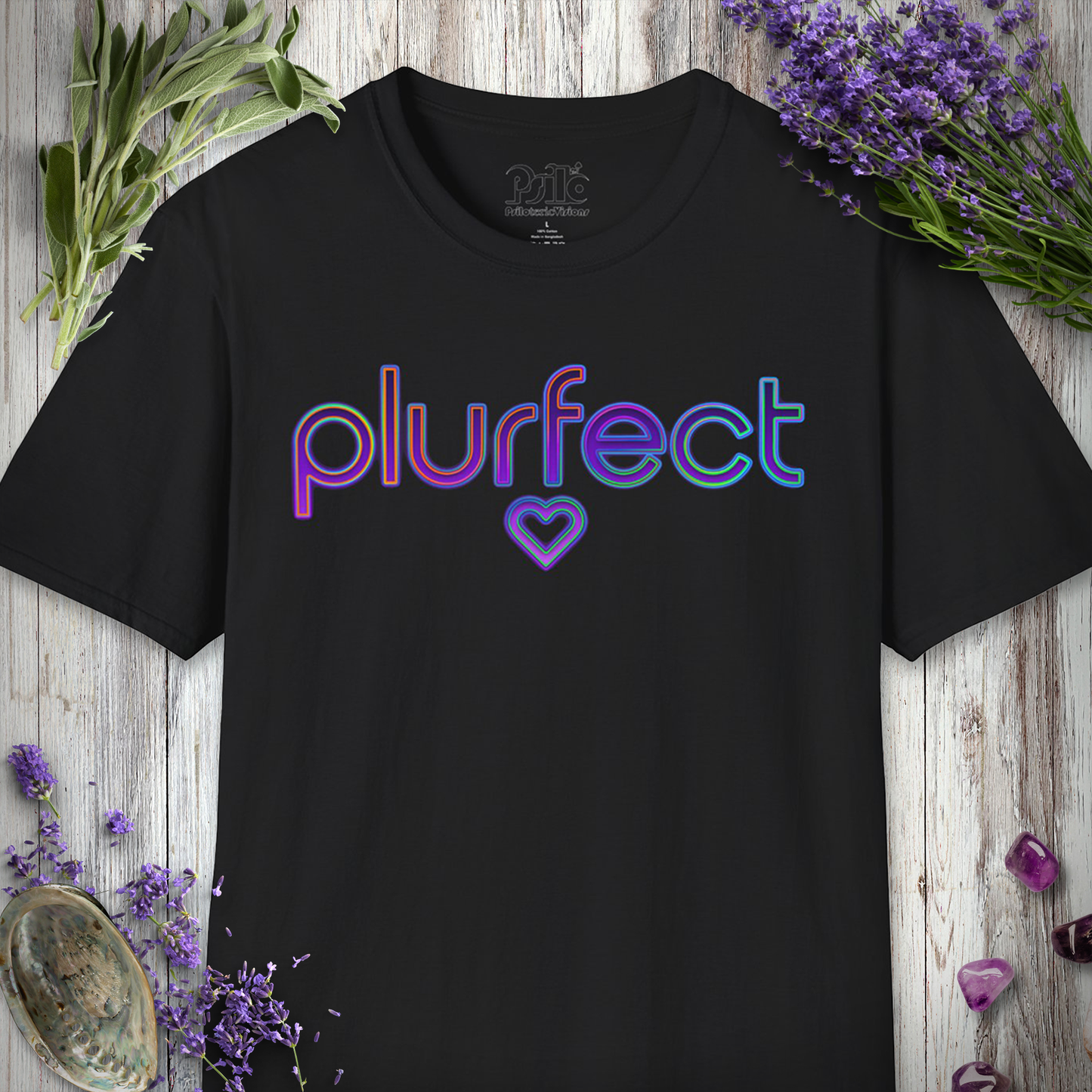 "Minimal Plurfect Heart" T-SHIRT