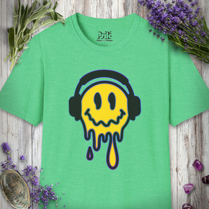 "Melting Smiley Headphones" T-SHIRT