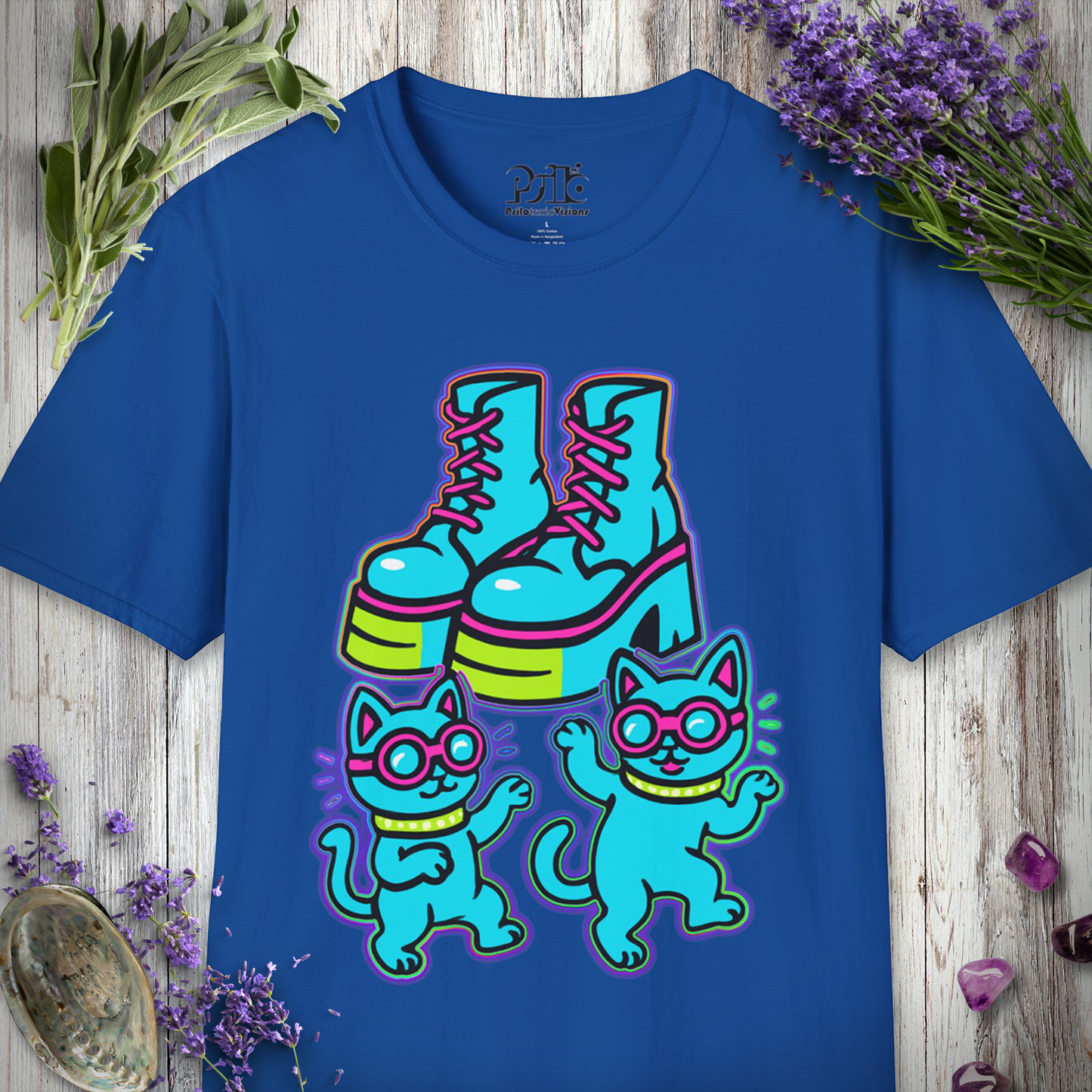 "Boots and Cats (Blue)" T-SHIRT