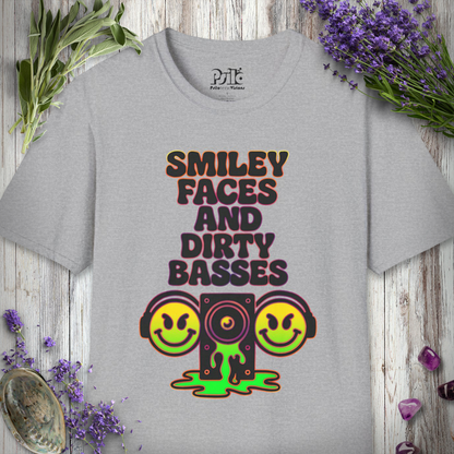 "Smiley Faces & Dirty Basses" T-SHIRT