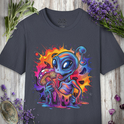 Trippy Alien w/ Mushroom T-SHIRT