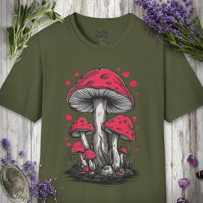 Red Mushrooms T-SHIRT