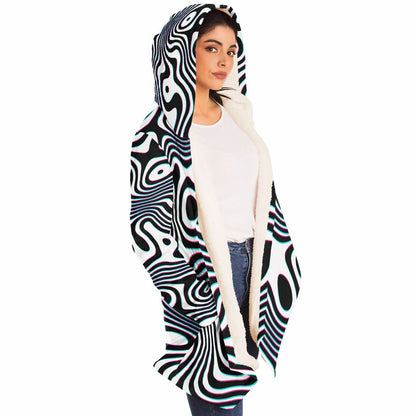 "Wild Cat (White)" HOODED CLOAK